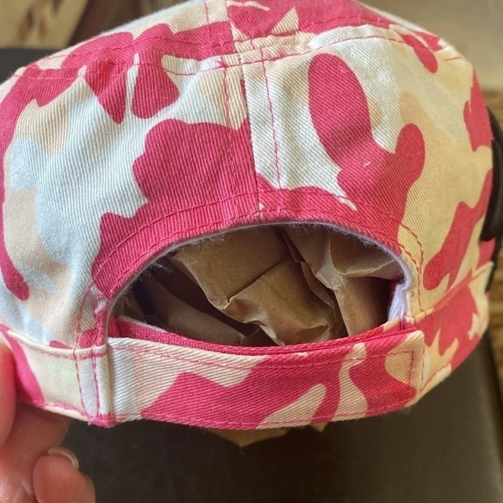 Girls with Guns Camo hunting ball Cap hat Women’s Pink/Peach Black Embroidery